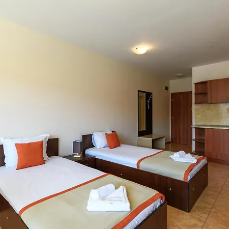 All-year-round Haven & Apartment Aheloy