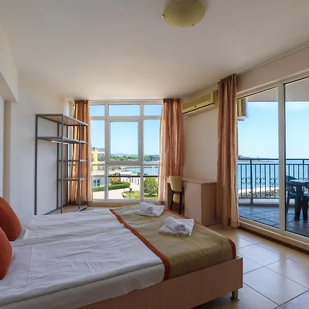 Apartment All-year-round Haven & *