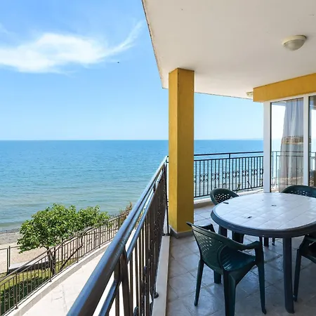 All-year-round Haven &